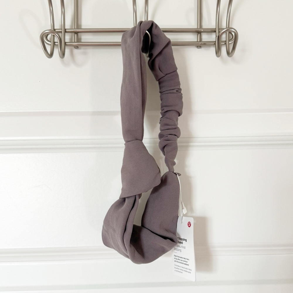 Lululemon Knot Stopping Top Knot Headband NWT